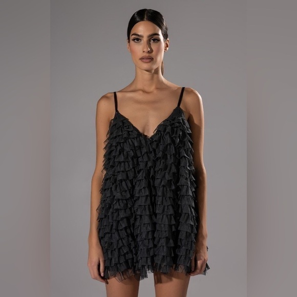 AKIRA CRAZY FOR YOU BELTED TIERED TULLE MINI DRESS IN BLK NWT LARGE - Picture 2 of 7